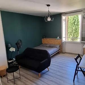 Appartement Charmant Studio Coeur Centre, Avignon